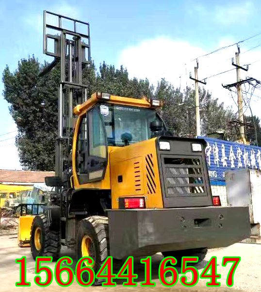 高底盘越野叉车价格 935