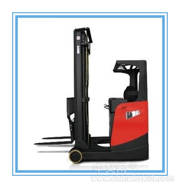 前移式电动叉车 RT15ST