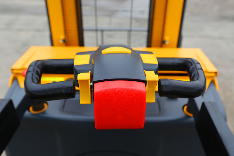 柳工 电动托盘堆垛车 CLG2020H-RF2