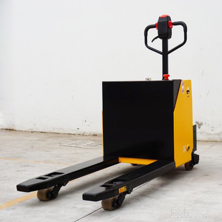 半电动搬运车