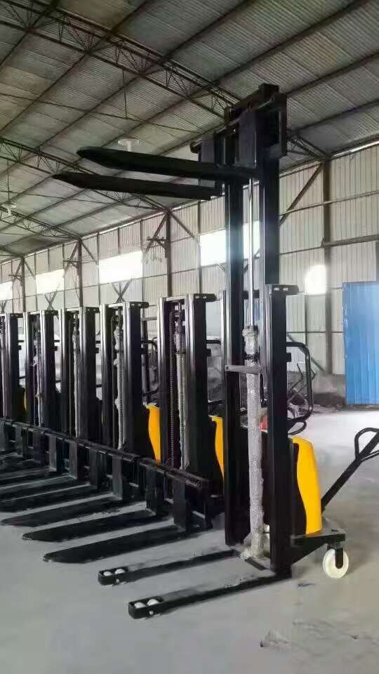 金盾厂家直销2.5吨3吨全电动叉车电动堆高车，优惠多多 spm1060