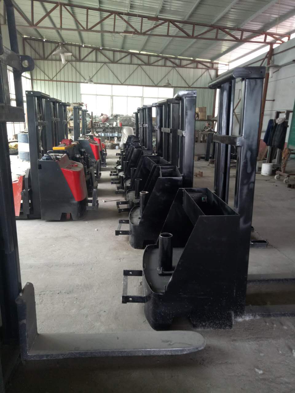 金盾2.5吨全电动叉车蓄电池耐用，尺寸标准 spm1060