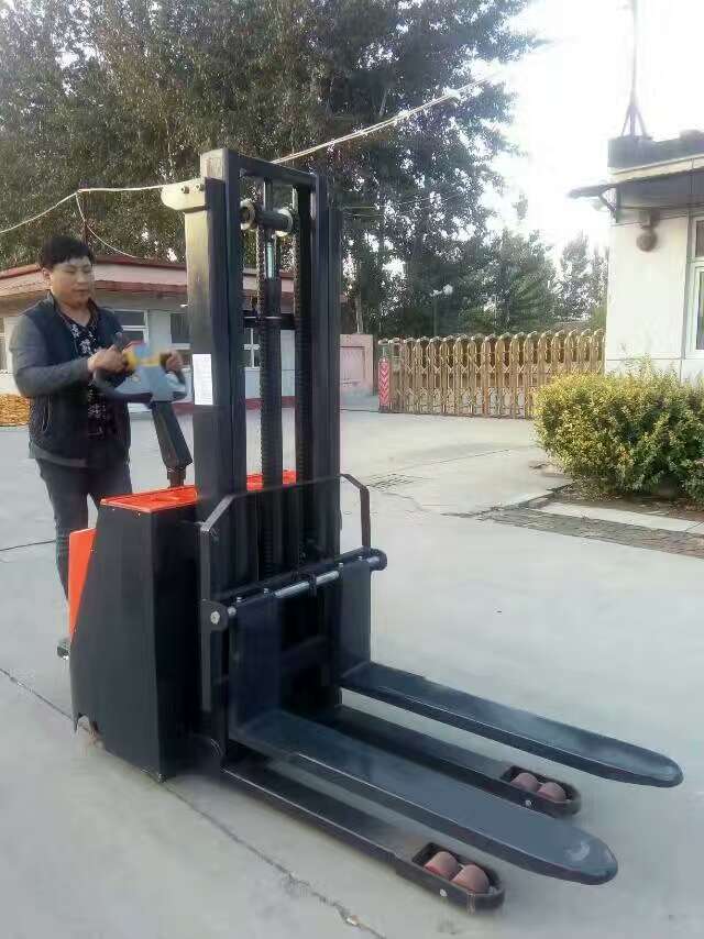 全电动搬运车3吨全电动叉车行走式全电动托盘车 spm1060