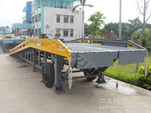 上海机械式移动货梯登车桥哪家好 DCQH