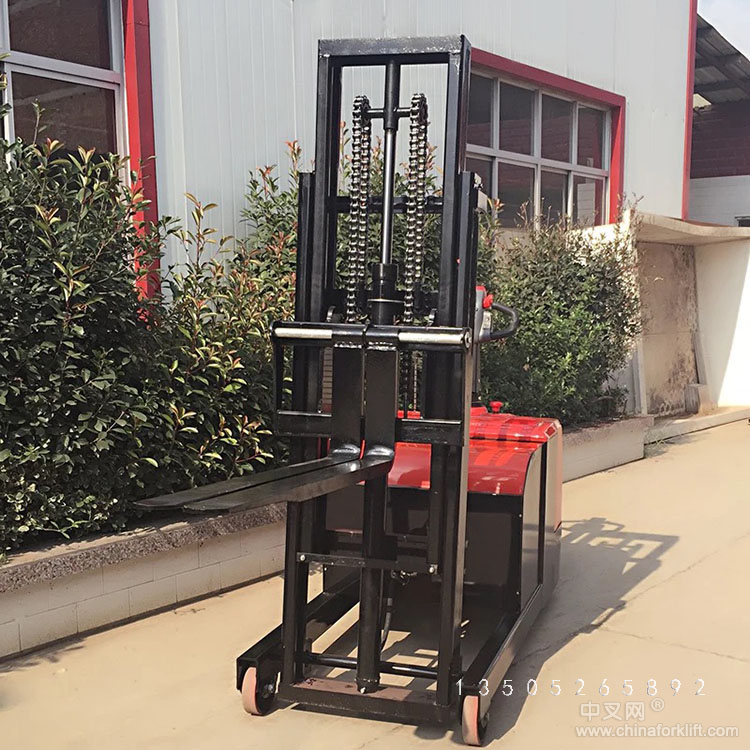 江苏平衡重式电动叉车厂家 EQ