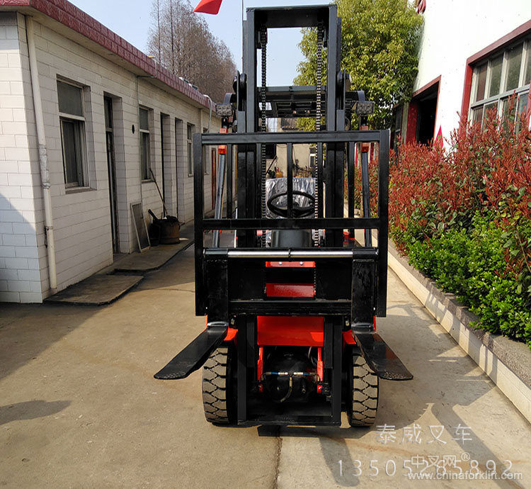 3吨电动叉车价格多少钱 CPD