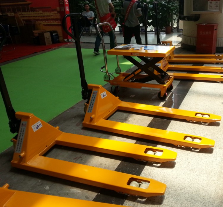 手动叉车，托盘搬运车 DB2T