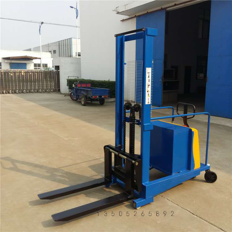 江苏平衡重半电动叉车厂家 CDS