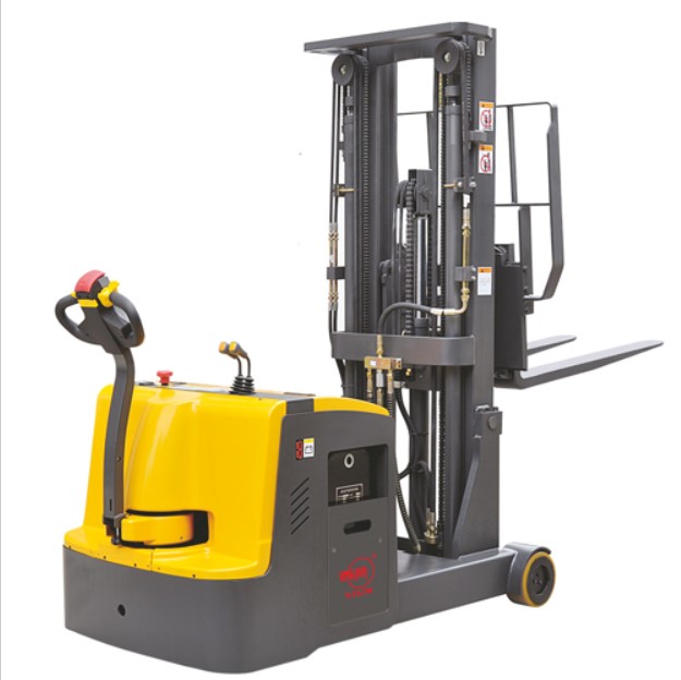全电动堆垛车 / CPD15W CPD15W