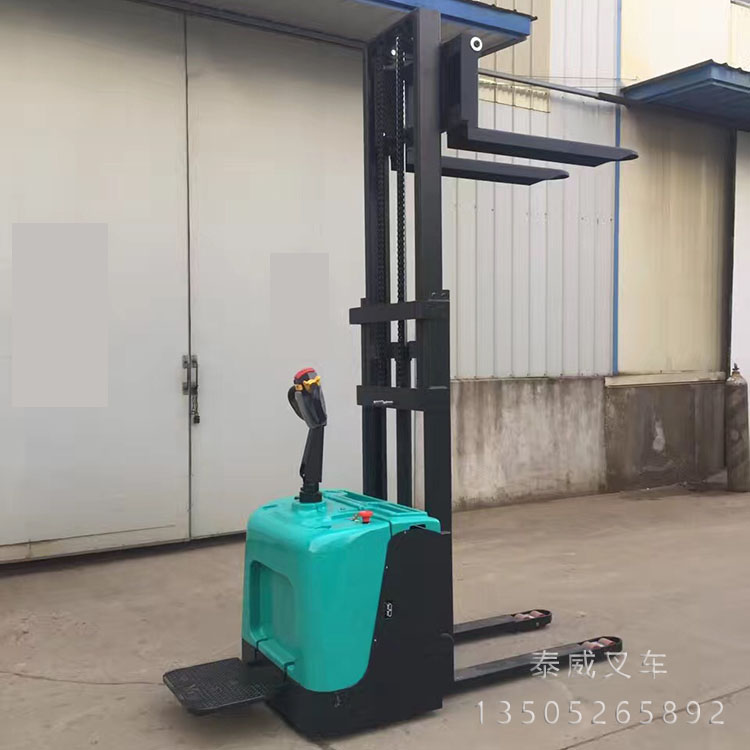 昆山宽腿式全电动堆高车厂家 CDD