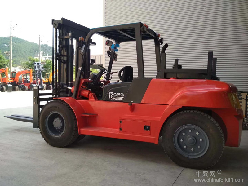 国产12吨叉车|13吨柴油叉车2019价格行情走势 XHC120