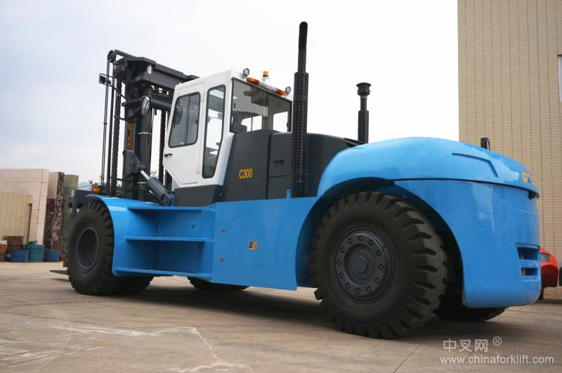 国产35吨重型叉车|35吨集装箱叉车|专业生产厂家 XHC350
