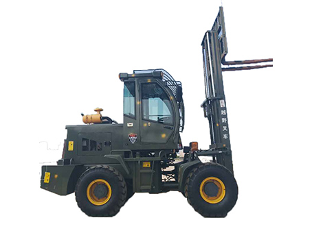 四驱越野叉车 930