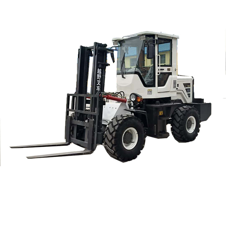越野叉车