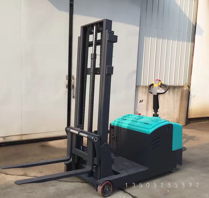 四川电动叉车报价 EQ