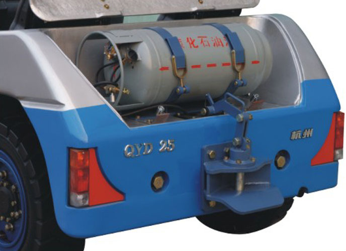 杭州2.5吨牵引车 QQD25-W11-Y