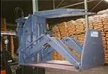 Pallet turnover clamp