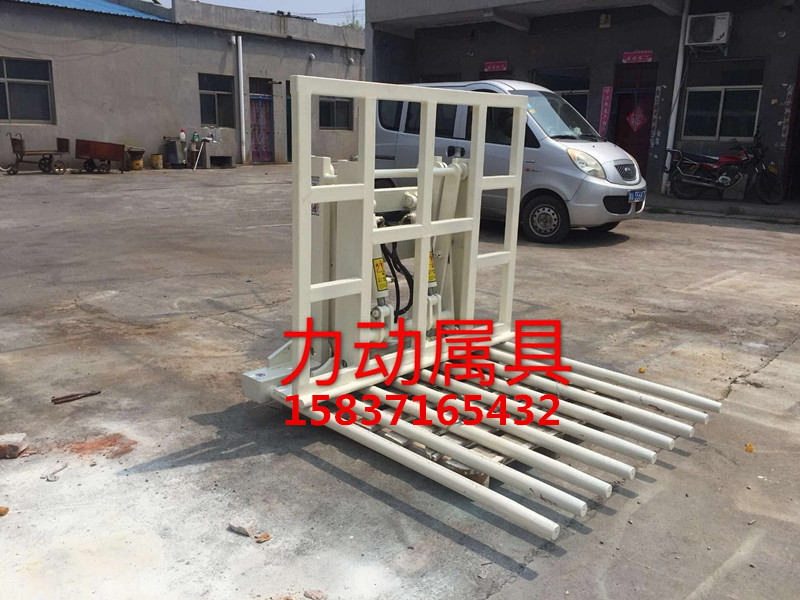 力动专业生产高温冶炼行业专用叉车属具推出器 LD-1400