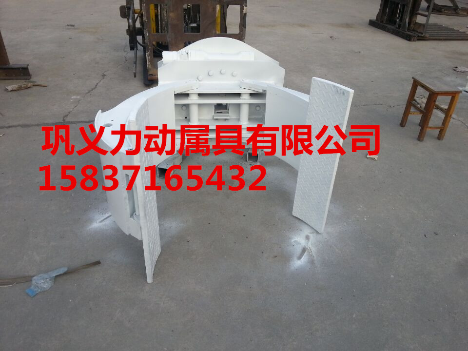 巩义力动生产造纸厂专用设备纸卷夹