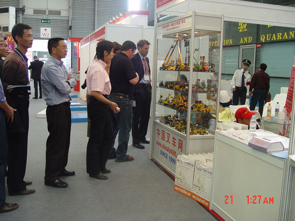 中国叉车网在展会上