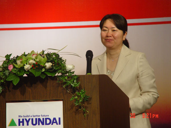 北京现代京城副总经理李春升主持会议