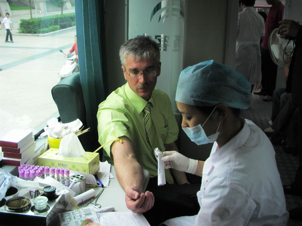 柳工来自海外的关怀