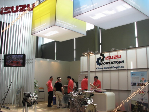五十铃(ISUZU)在展会上