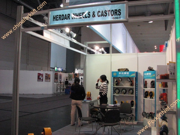 禾达脚轮在展会