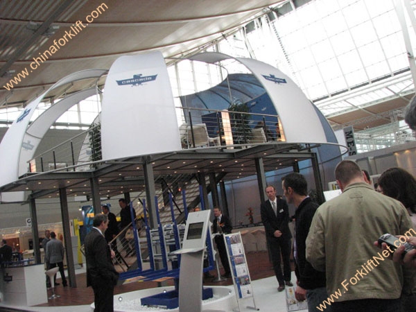 卡斯卡特在展会上