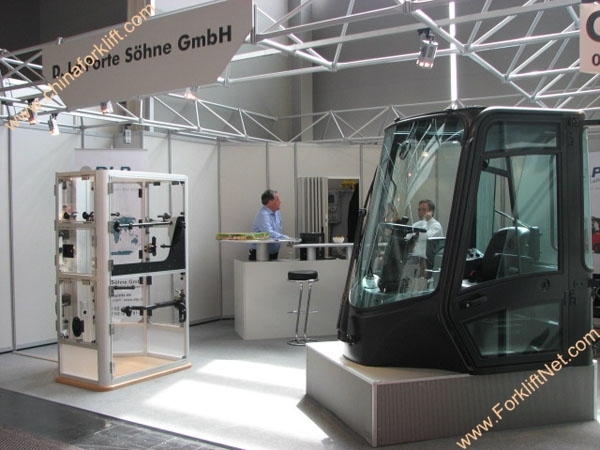 D.La Porte Sohne在展会上