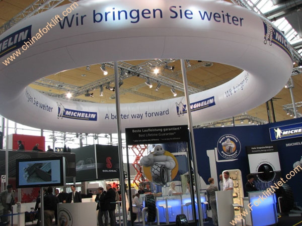 Michelin在展会上