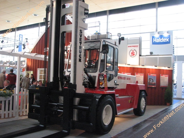 SVETRUCK在展会上