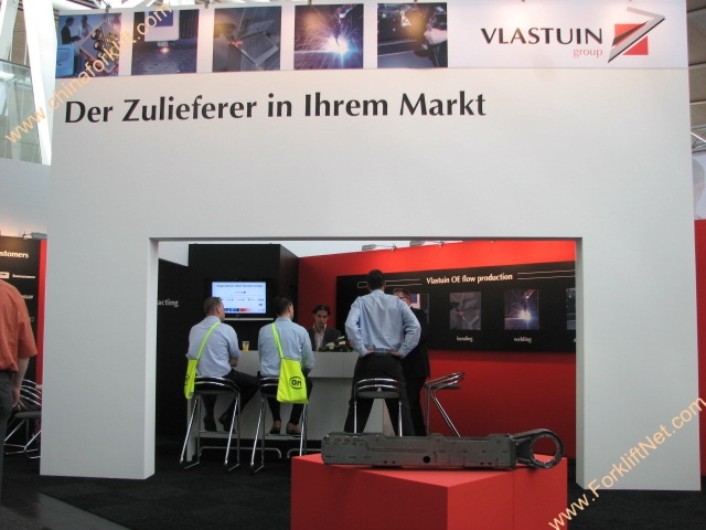 VLASTUIN在展会上