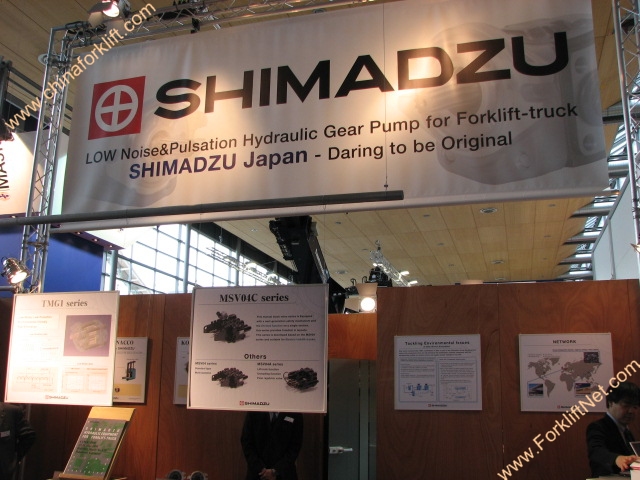 SHIMADZU在展会上