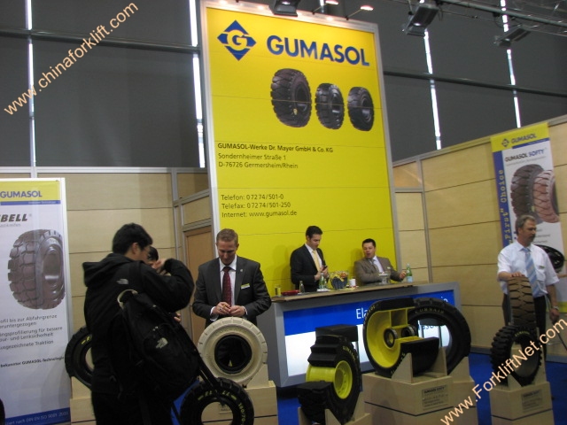 GUMASOL在展会上