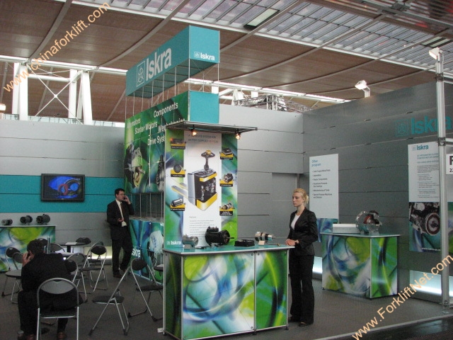 ISKRA在展会上