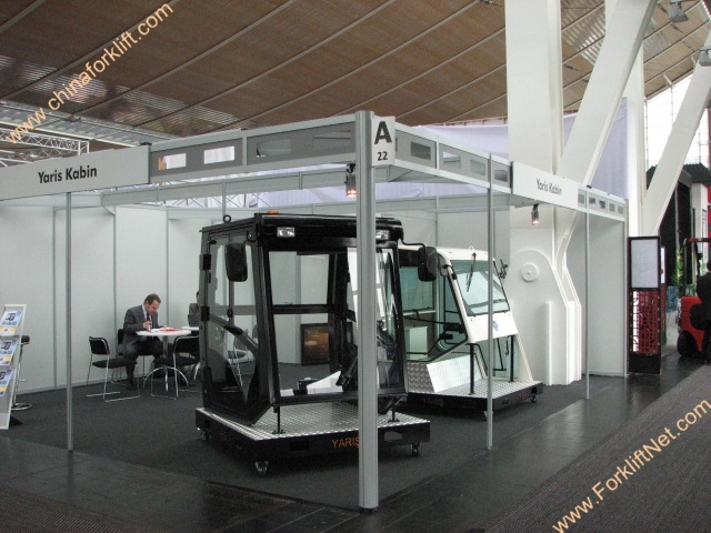 YARIS KOBIN在展会上