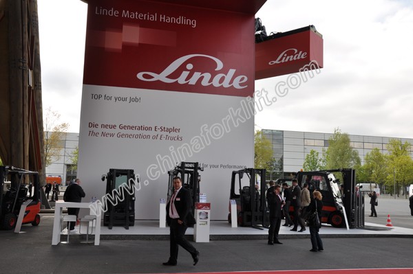 林德在展会上