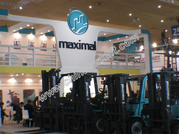 美科斯在展会上