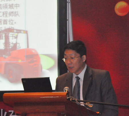 合力：行业发展与企业规划