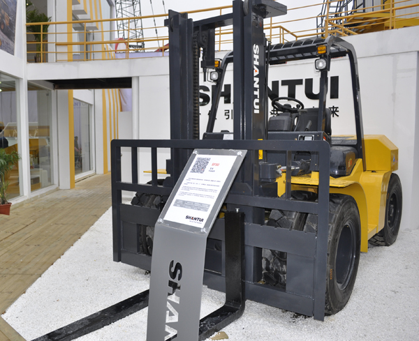 山推新产品展示