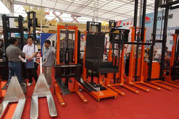 牛力在第113届广交会