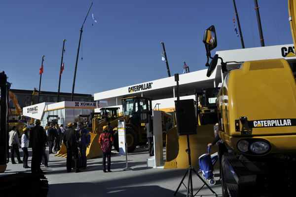 卡特彼勒在展会上