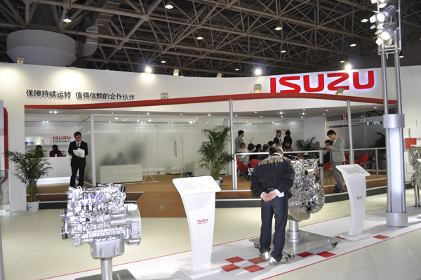 五十铃在展会上