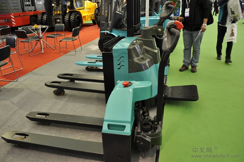 CeMAT AISA 2013 吉鑫祥