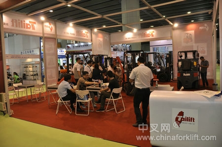 台励福进口精品系列亮相2014广州叉车及配件展