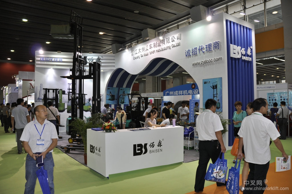 大传叉车首次参加广州国际叉车及配件展收获颇丰
