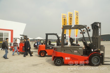 厦工叉车筑精品 向“智能化”进军