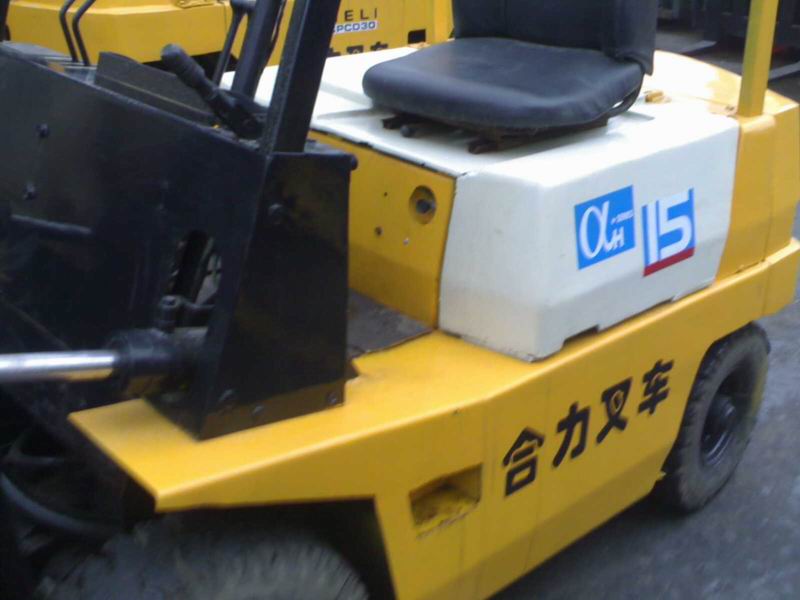 上海玉军：供应各种二手工程机械 各种型号工程机械