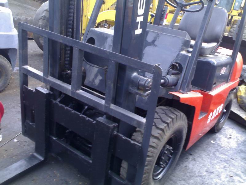 上海玉军出售3吨合力叉车保修1年 各种型号叉车出租出售